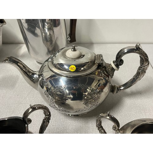 302 - Selection of plated ware to include silver plated tea sets & piquot ware.