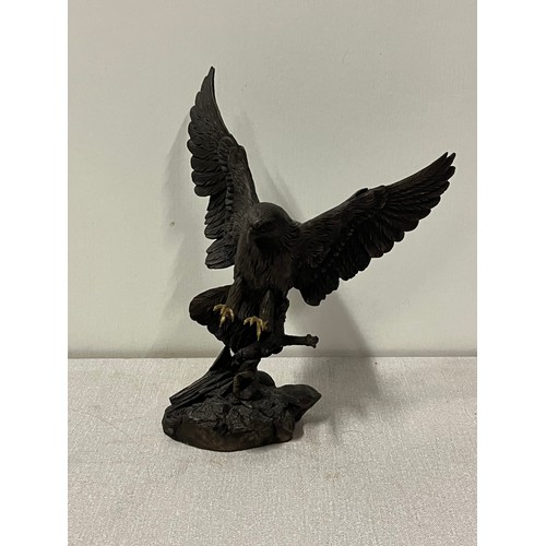 362 - Heredites bronzed eagle signed by BJ Price
22cm h