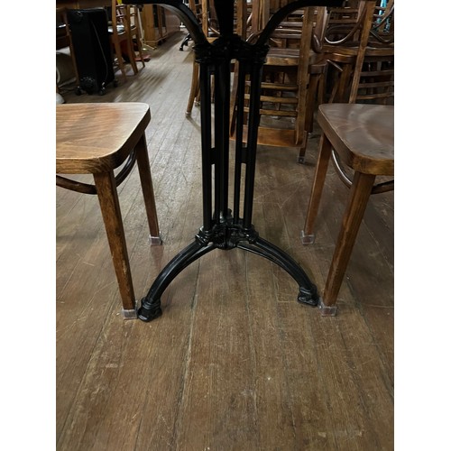 408 - Smaller Bistro/Cafe table with very heavy ornate cast iron base & 4 chairs made in Poland by FMG pos... 