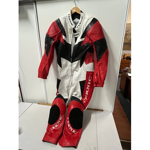 471 - teknic leather motor cycle suit 
size 40/50