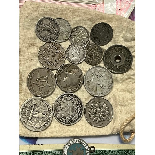 196 - Tray of vintage notes & coins to include silver.