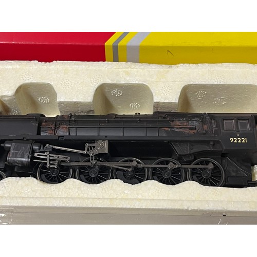 279 - boxed hornby engine & tender r2880 br 9f