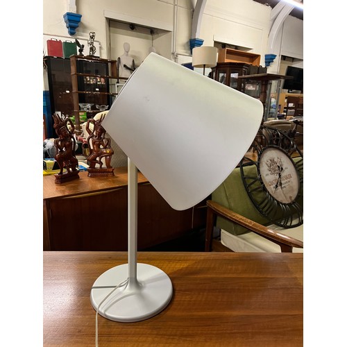 110 - Artemide melampo table lamp.
60cm h