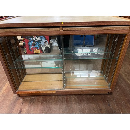 229 - Wood and glass shop display cabinet.
122cm l x 60cm d x 92cm h