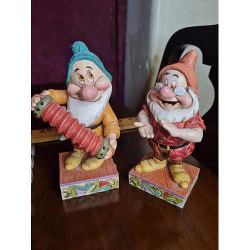 62 - Disney Traditions Showcase Collection Jim Shore Enesco 'Snow White and the Seven Dwarfs dancing scen... 