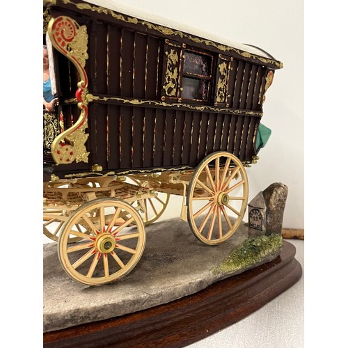 109 - Limited Edition Border Fine Arts, family traveling in Vardo 'Nearly There' model no B1273 by Ray Ayr... 