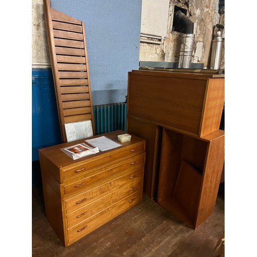 251 - Vintage Ladderax teak modular shelving system with 2 sliding glass shelving cabinets, 1 teak sliding... 