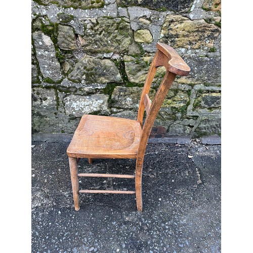 199 - Vintage oak chapel/church chair