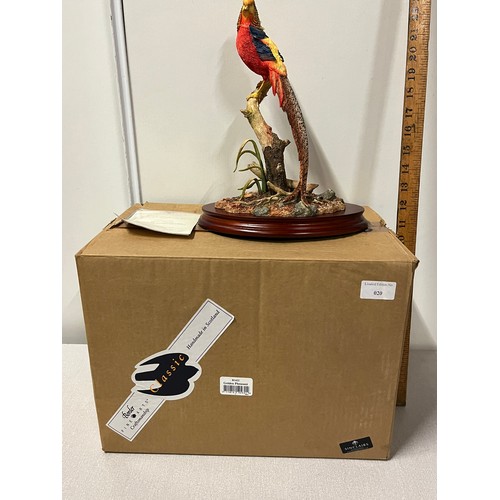 273 - large boxed border fine arts golden pheasant with certificate
30cm h