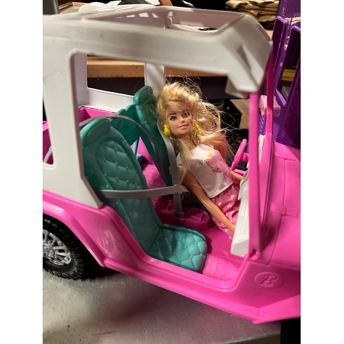 379 - Barbie snack van, Barbie Jeep Barbie dream camper & Barbie dream plane  along with barbies, ken & ac... 