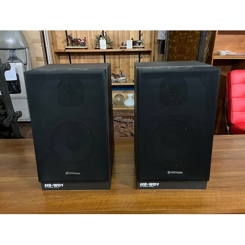 443 - Pair of Hitatchi HS-W01 speakers