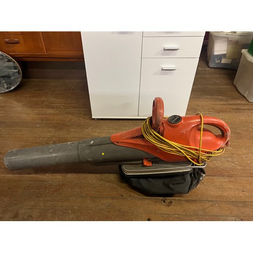 462 - Leaf blower