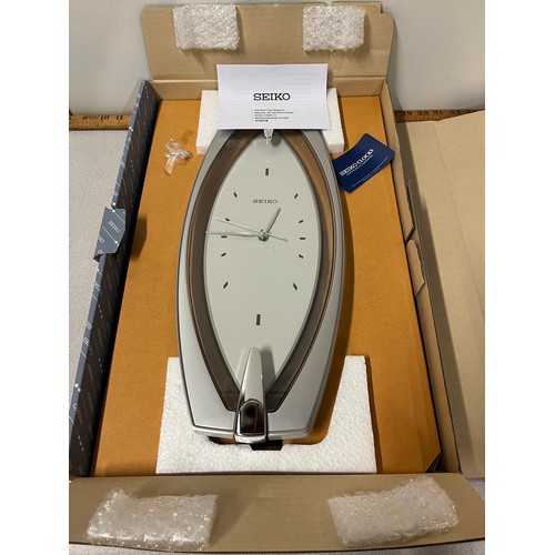 483 - New & boxed Seiko wall clock.