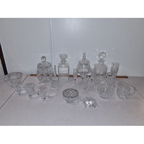 254 - Large selection of crystal to include Edinburgh etc