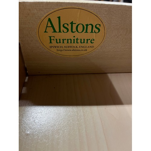 303 - Alstons furniture 4 drawer chest