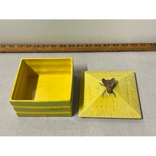 31 - 1930's Burslem England honey bee dish. 13cm x 13cm