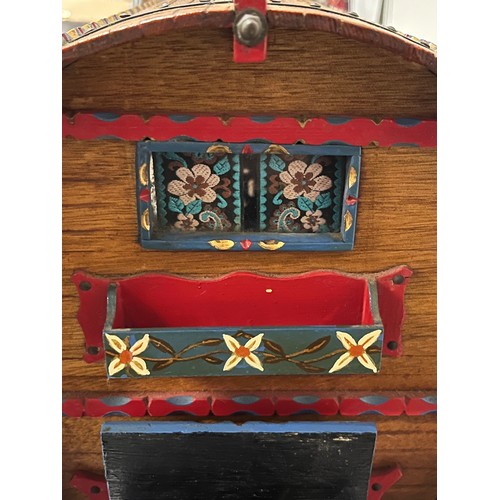 51 - Large Antique bespoke wooden & metal ornamental Vardo (gypsy wagon) (over 100 years old) along with ... 