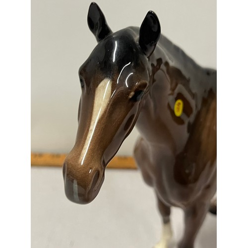 92 - large beswick pottery race horse 34 x 27cm