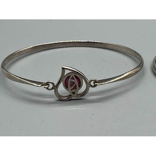 194 - 2 silver bangles