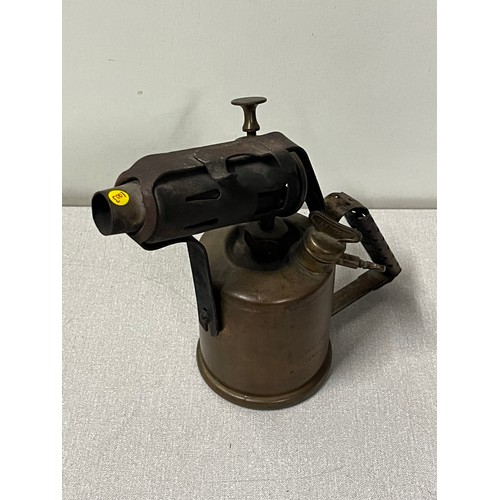 189 - Vintage 1 pint paraffin  blowtorch.