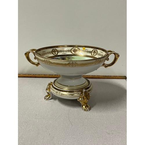 266 - Victorian bowl on stand with gilt design.
unmarked 24cm diameter