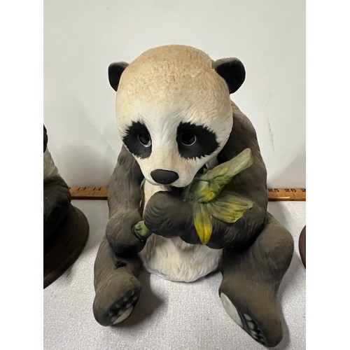 363 - 4 Large ceramic Pandas to include Leonardo & Franklin Mint.