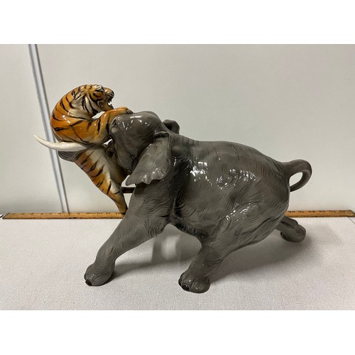 2 - Large Vintage Italian Giovanni Ronzan porcelain elephant & tiger in attack signed.
57cm x 34cm