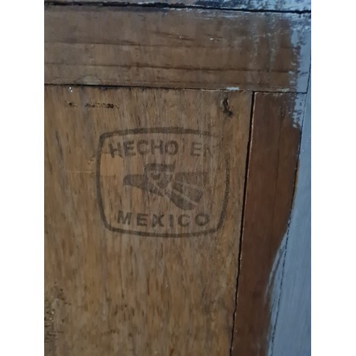 33 - Upcycled Heavy solid Mexican pine settle/bench with 2 drawers stamped 'Hecho En Mexico'
100cm x 101c... 