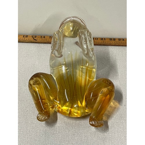 53 - Large heavy Licio Zanetti art glass frog with amber & glitter running through the glass.
4kg 16cm x ... 