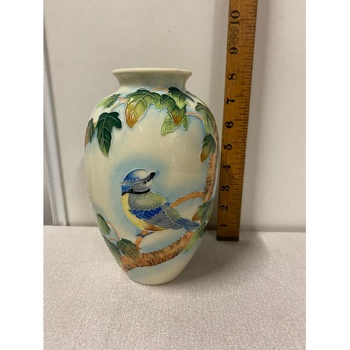 128 - Old tupton ware blue tit vase with box. 20cm tall