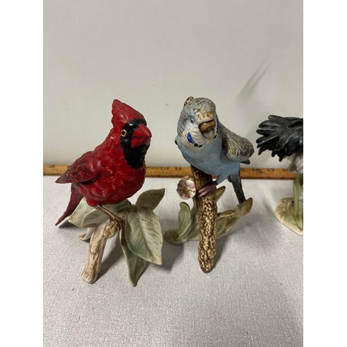 68 - 5 large vintage ceramic goebel birds to include cardinal & crane etc 1969/70
tallest 25cm tall