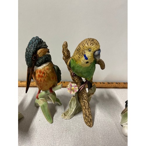 174 - 5 German goebel ceramic birds to include woodpecker , kingfisher etc circa 1960s
17cm h