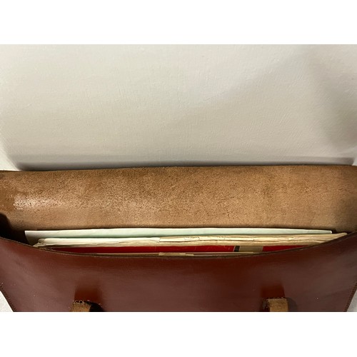 293 - vintage leather sheet music case