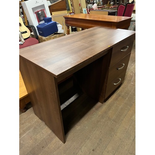 312 - 3 drawer modern desk.