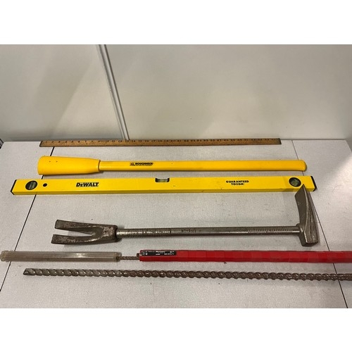 450 - spirit level along with pick axe handle etc