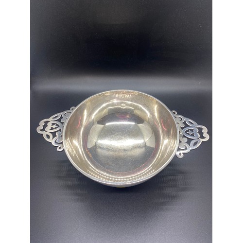 3 - Hallmarked silver Quaich. 322g.