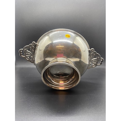 3 - Hallmarked silver Quaich. 322g.