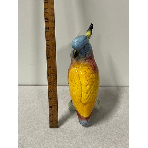 177 - large vintage beswick cockatoo 30cms tall