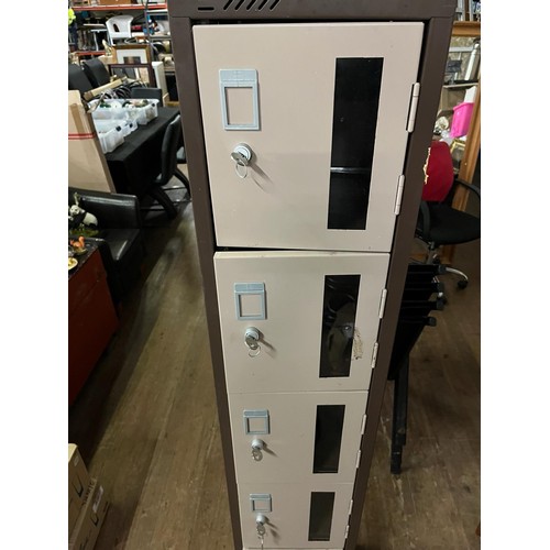 240 - 6 door locker all with keys.