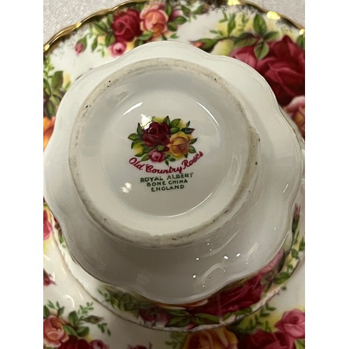 220 - 39 piece royal albert old country roses tea set 
12 trios , cake plate sugar & cream