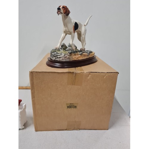 289 - 4 border fine art dogs 3 boxed to include great dane , foxhound etc