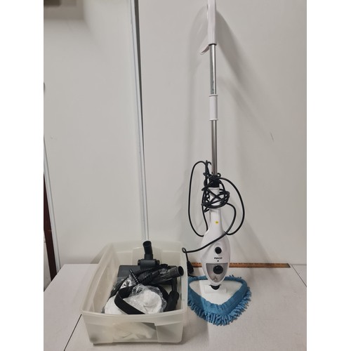 442 - pifco steam mop & accessories