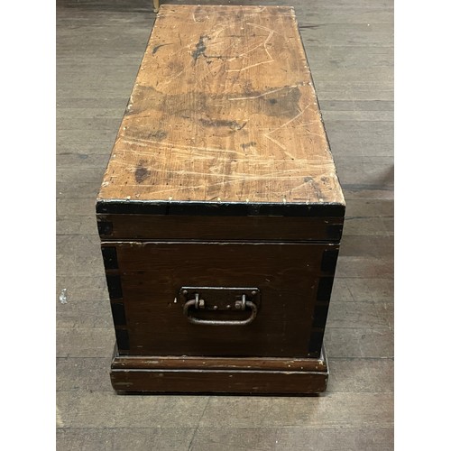 200A - antique joiners tool box with some old tools