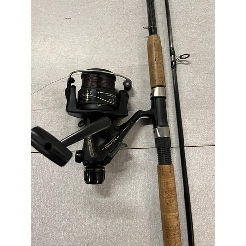 471 - diawa regal x 4550 brt fishing reel with shakespeare royalty fishing rod