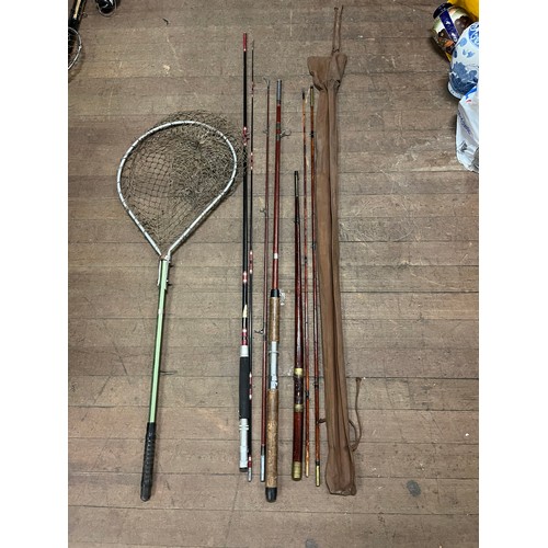 472 - 3 vintage fishing rods & net to include milborough etc