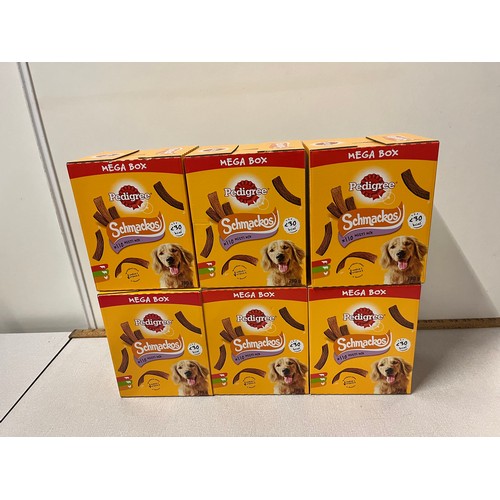 500 - 6 boxes of 110 (660) Pedigree schmackos multi mix dated 01/25