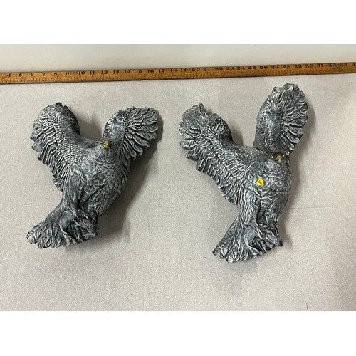 109 - Pair Vintage of heavy stone wall hanging birds 36CM L