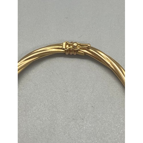 7 - 9ct gold ladies bangle 4.17grams