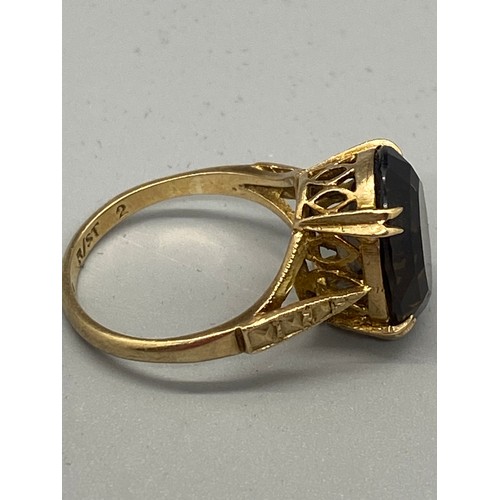 12 - 9ct gold & smokey quartz ring