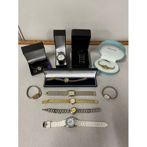 95 - 11 x wrist watches to include vintage Perona etc.